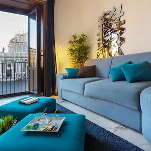 Affittacamere Le Del Duomo House, Aeroporto di Catania Fontana Rossa